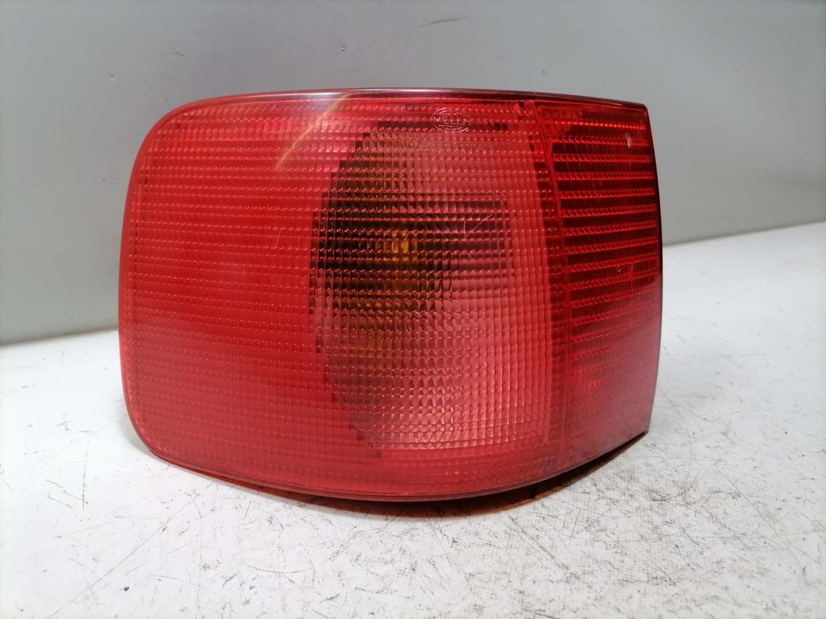 Audi 100 C4 original R&uuml;cklicht R&uuml;ckleuchte Schlussleuchte links Kombi Avant Bj.1995